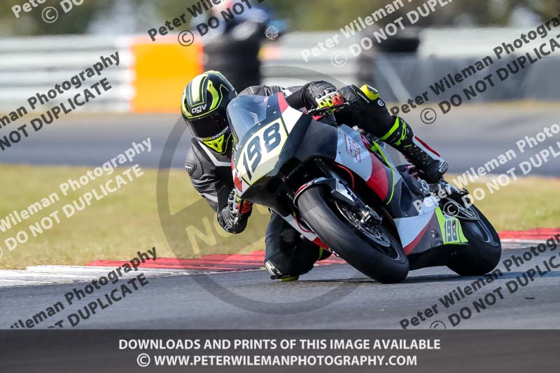 enduro digital images;event digital images;eventdigitalimages;no limits trackdays;peter wileman photography;racing digital images;snetterton;snetterton no limits trackday;snetterton photographs;snetterton trackday photographs;trackday digital images;trackday photos